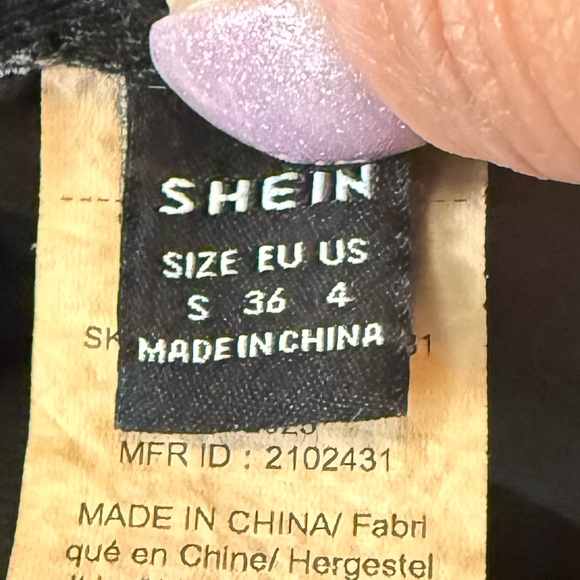 Dark Grey Women’s Cargo Jeans / Pants - Picture 4 of 11